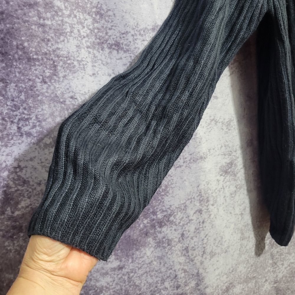 Navy Blue Sweater - Picture 7 of 12